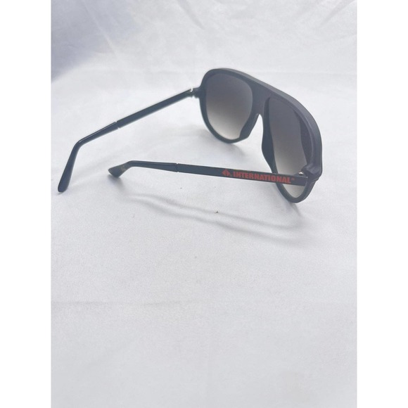 VTG aviator style sunglasses - Picture 3 of 10